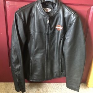 Like new women’s Harley Davidson leather coat